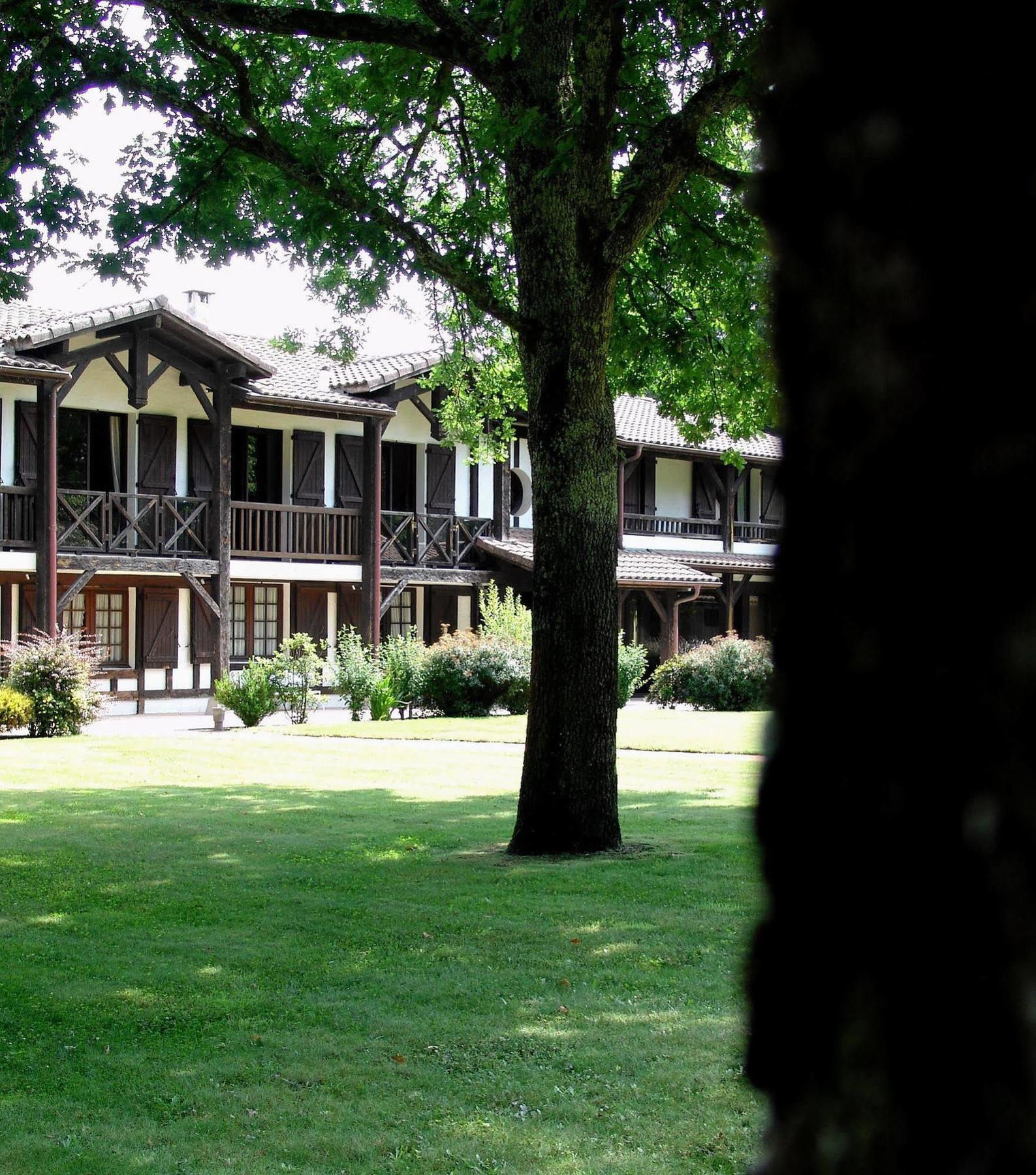 Auberge Des Pins - Teritoria Hotel Sabres Exterior photo