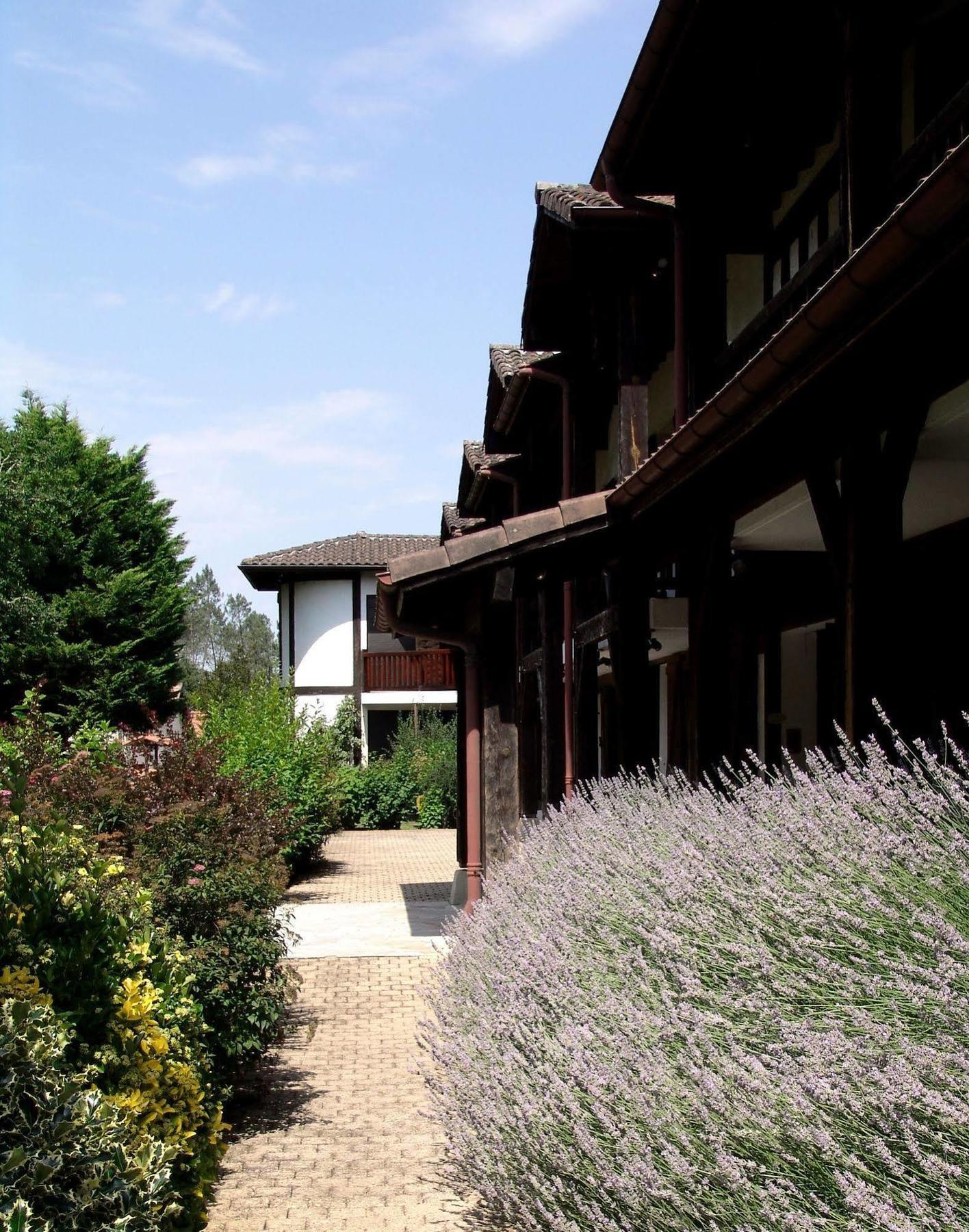 Auberge Des Pins - Teritoria Hotel Sabres Exterior photo